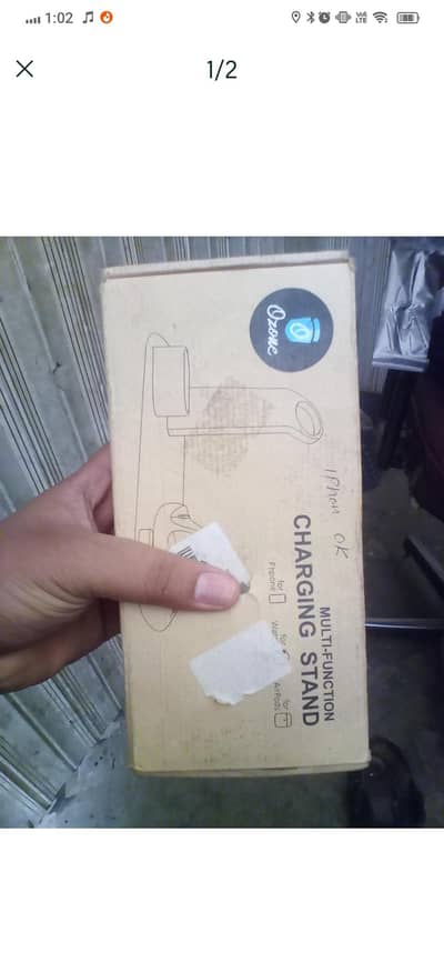 3in1 charging stand avail for hole Sale rate 2500