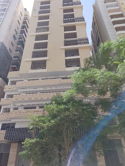 RENT FOR FLAT West Open Main Khalied Bin Waleed Road HighRise Building 4 Floor Car Parking 2 Lift Standby Genrater This One Is New Flat