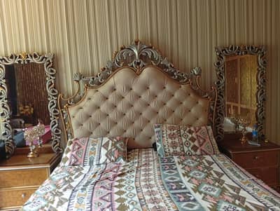 Golden Queen size bed