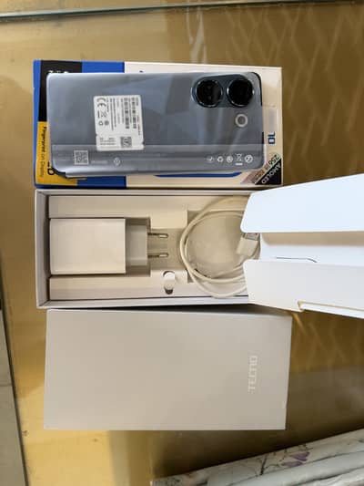 Tecno camon 20 8+8.256GB condition 10/ 10