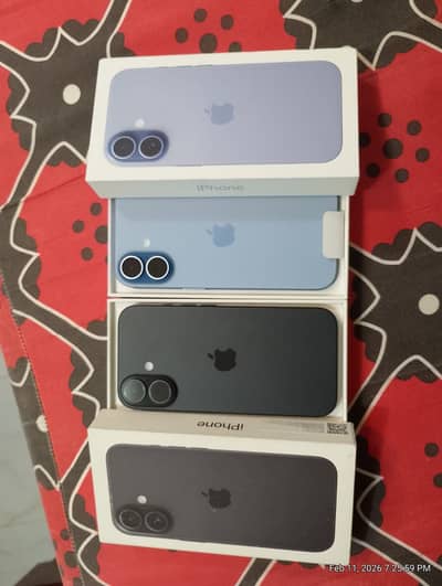 iPhone 16 128GB Black AND iPhone 17 256GB Blue