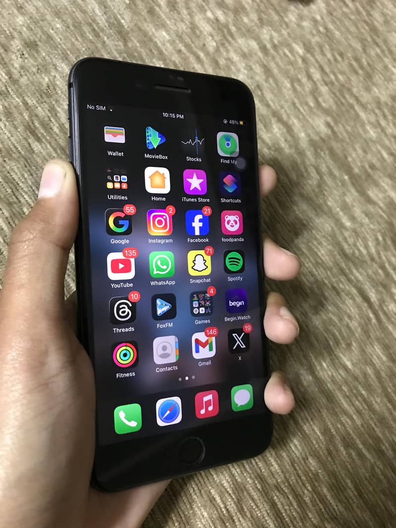Apple Iphone 8 plus 6