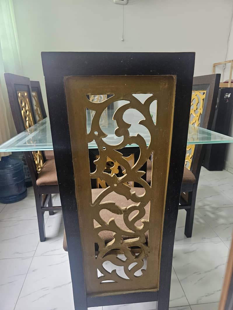 6 persons dining table 1