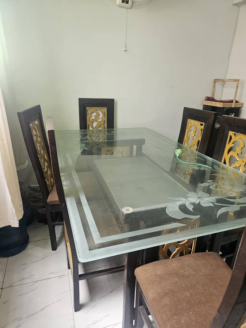 6 persons dining table 3