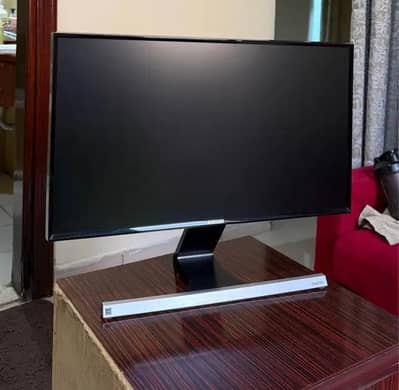 24"Samsung Monitor