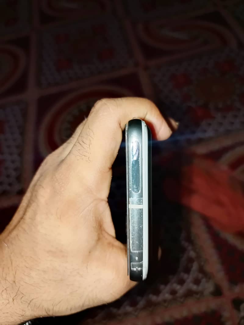 Google Pixel 8 Pro 3