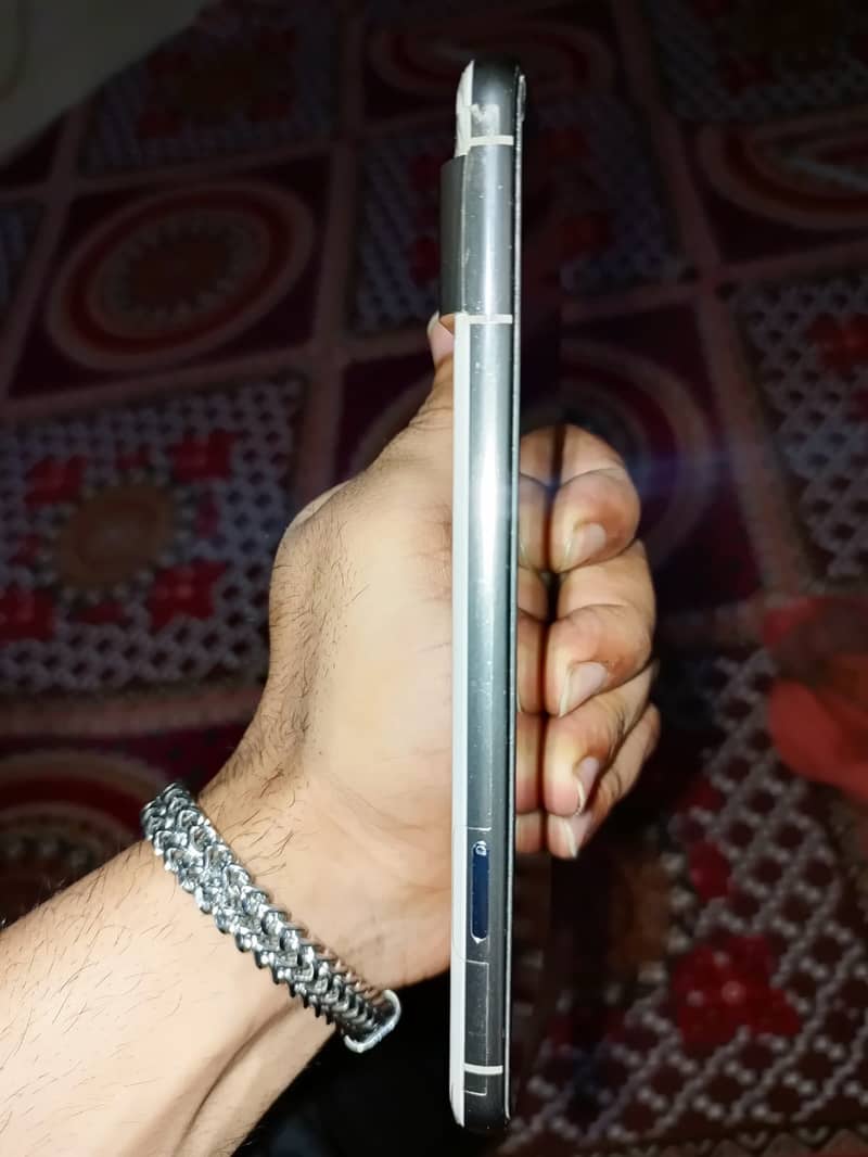 Google Pixel 8 Pro 5