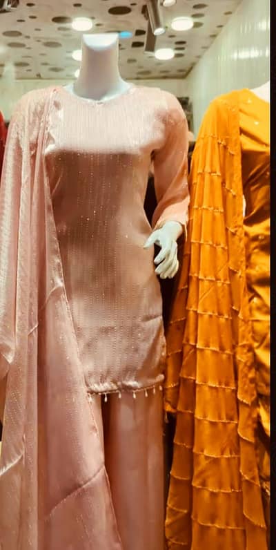 Sheesha Silk Cheap Price only/4500 Size Large  Rawalpindi