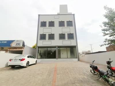 Main Double Road 14000 Square Feet Building For Grabs In Johar Town