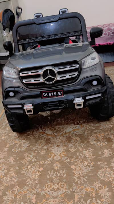 Kids car good condition
