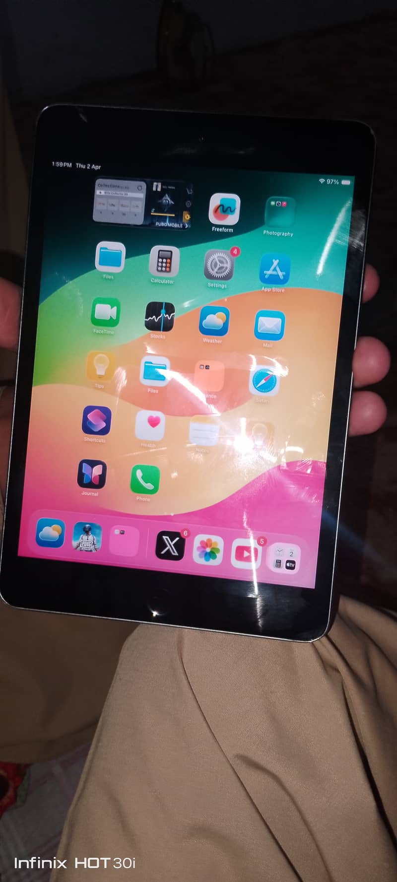 Ipad mini 5 + box 1