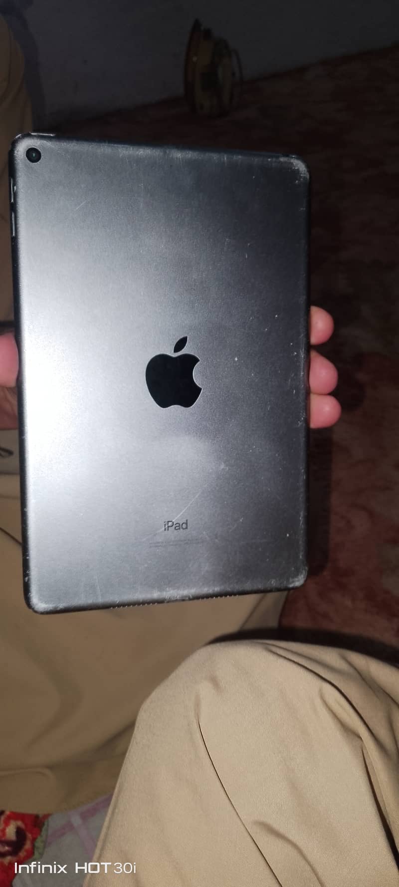 Ipad mini 5 + box 2