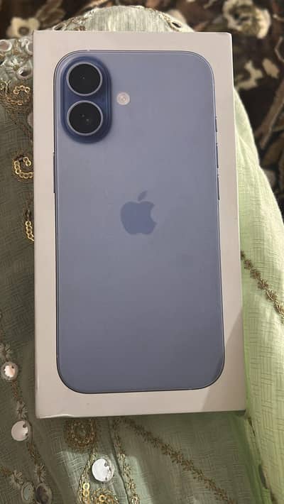 Iphone 17 512GB Non PTA, Non active Box Pack