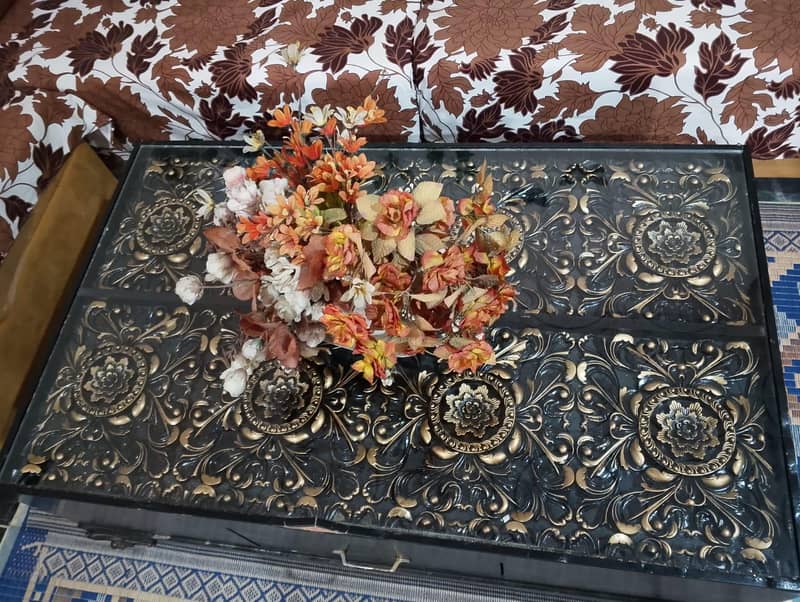 wodrob,,coffee set, table 2