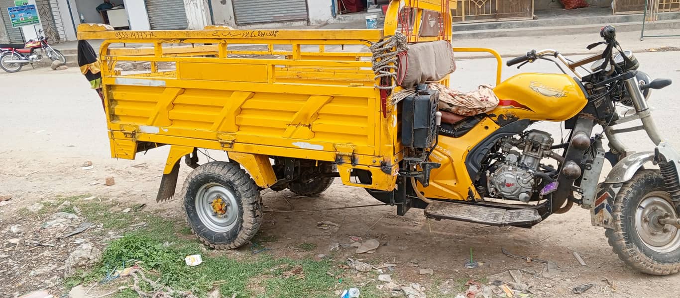 classic loder riksha 1