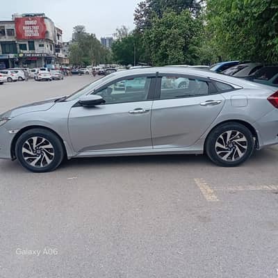 Honda civic oriel automatic 2018
