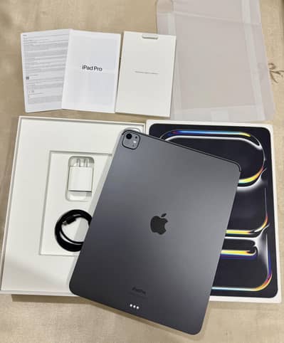 iPad Pro M4 (13 Inches) 256gb Complete Box