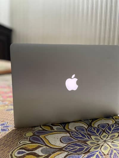 Laptop Macbook air 2015