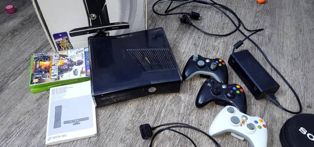 Xbox 360 Slim (jailbreak)GB hard drive and box