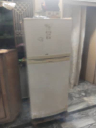 Dawlance Refrigerator for Sale – Excellent Condition
