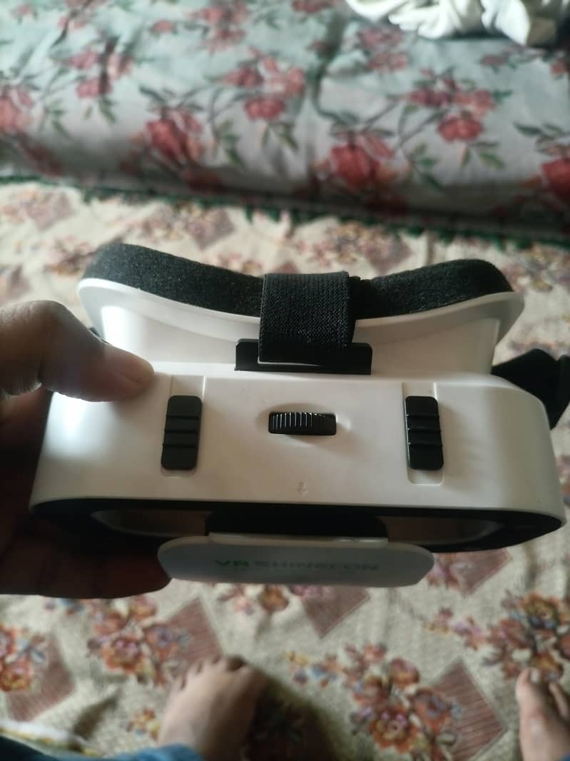 VR glasses 1