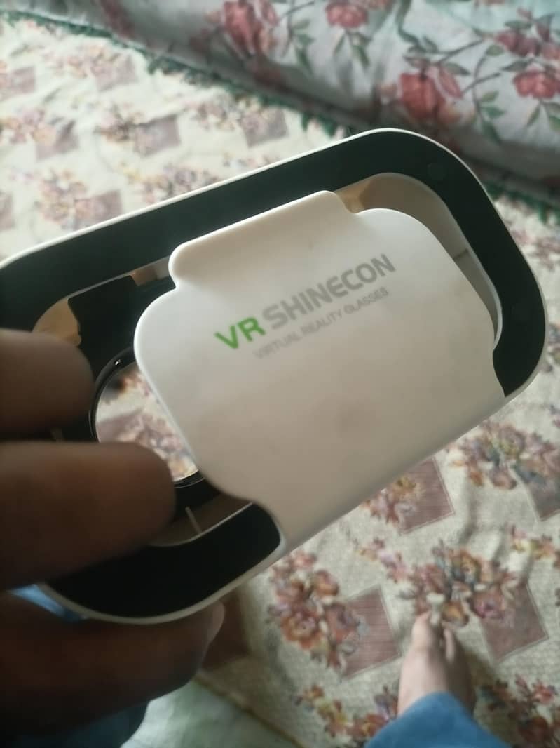 VR glasses 4