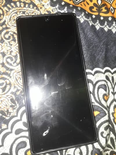 back crack and panel mein single line or dot read description