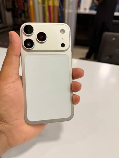 iphone XR converter 17 pro