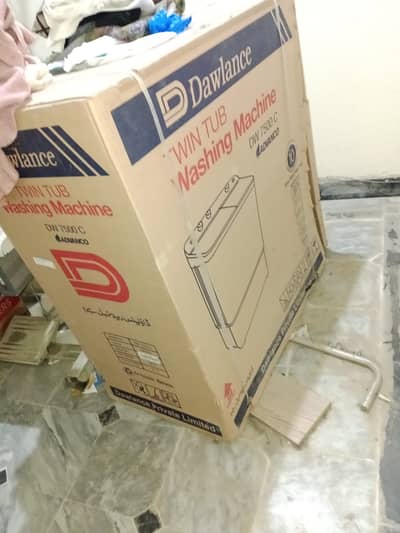 Dawlance Twin Tub Brand New washing Machine is availabe for sale.