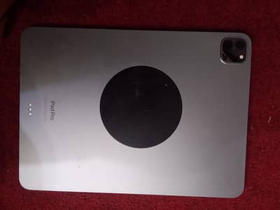 Ipad pro m2 lush condition