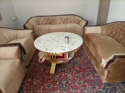 Used sofa set in good condition