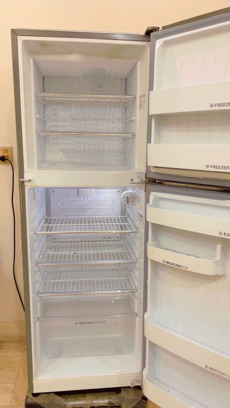 Orient Refigerator 3