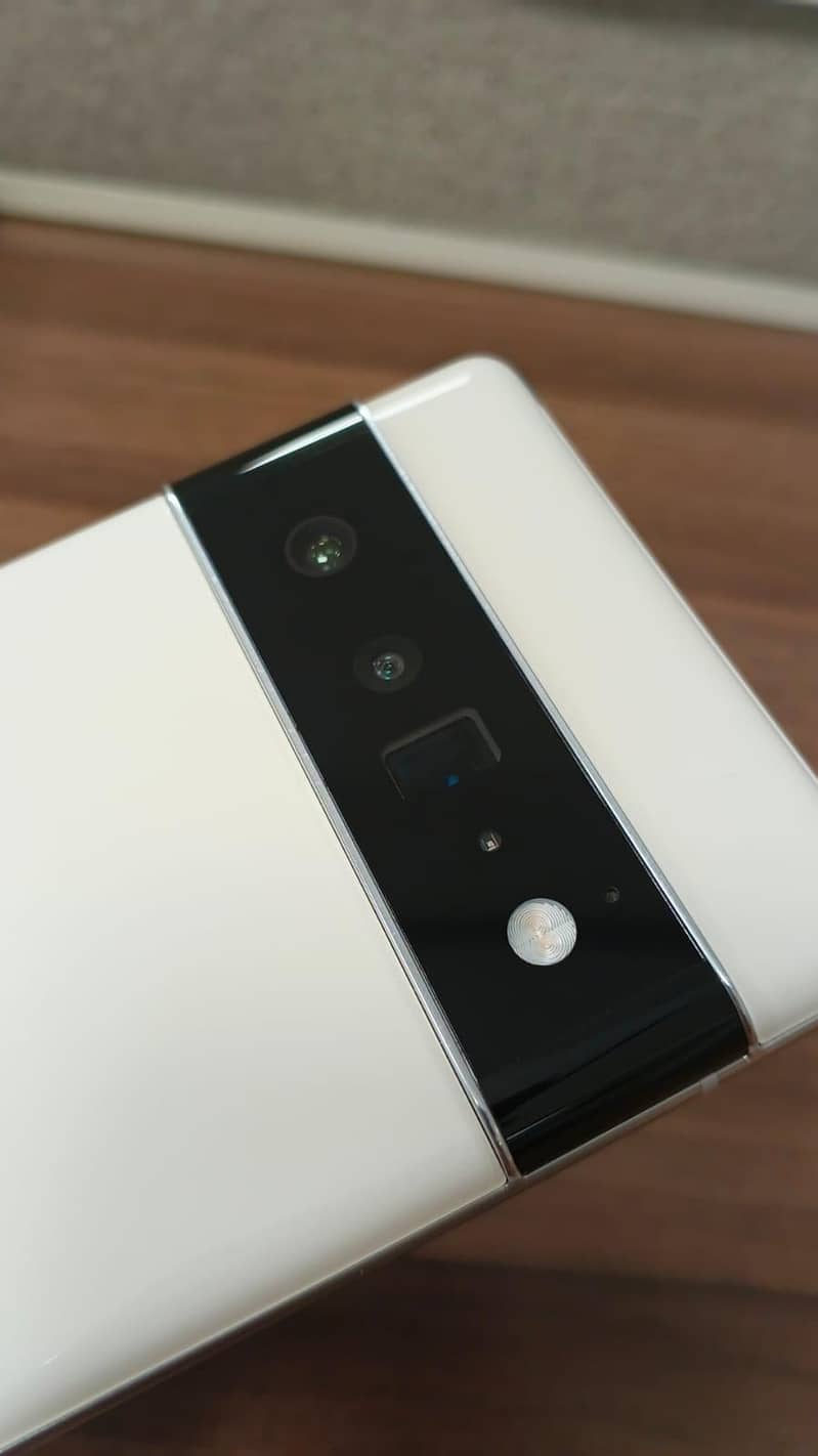 google pixel 6 pro good condition 3