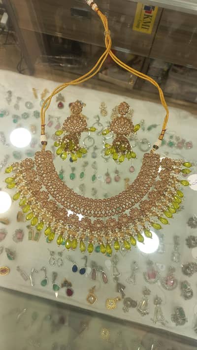 Regal Green Beaded Necklace Set