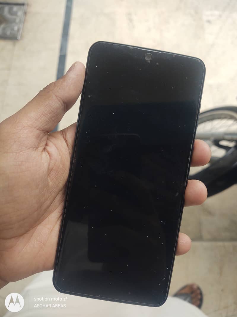 Model: AQUOS ZERO 2 2