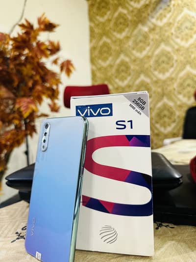Vivi s1 8Gb ram 258GB room PTA approve