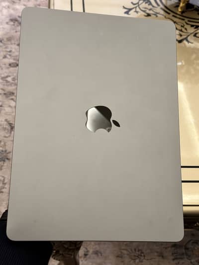 Macbook Air M2 brand new condition