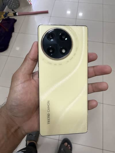 Tecno camon 30s