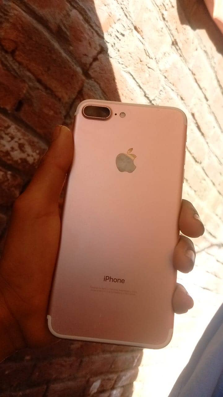 Apple Iphone 7 plus 3