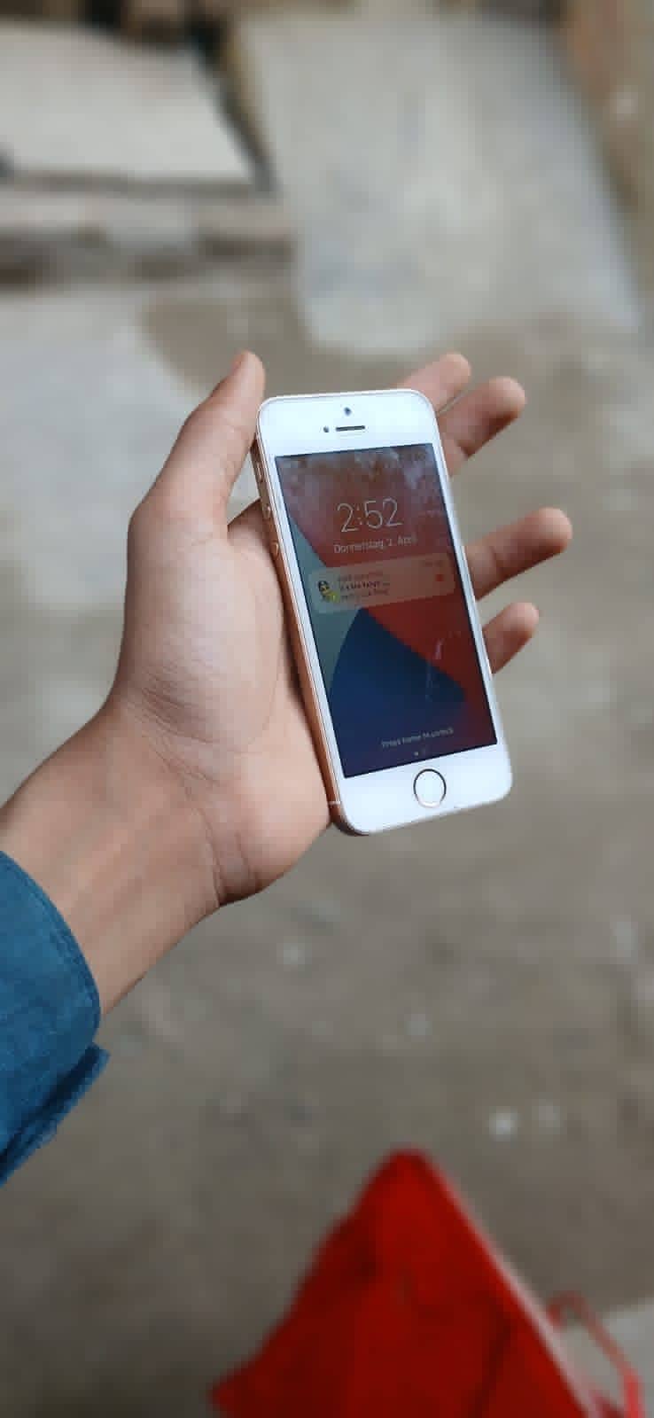 IPHONE SE First generation 5