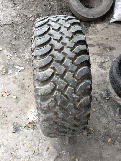 4 rims and good condition rims and normal try heavy deep dish rims