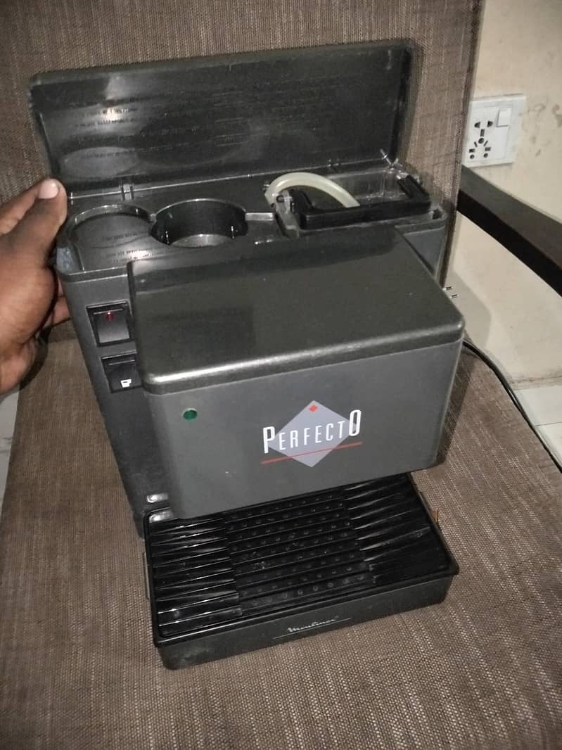 Perfecto Coffee machine 1