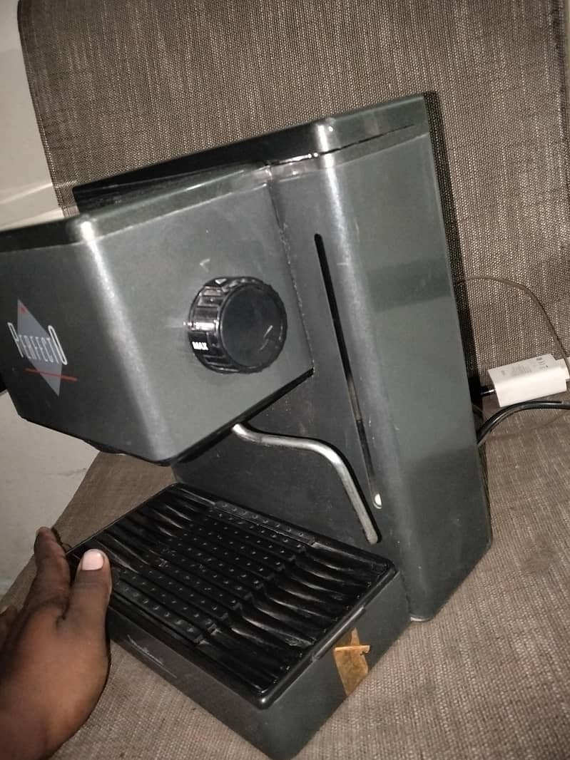 Perfecto Coffee machine 3