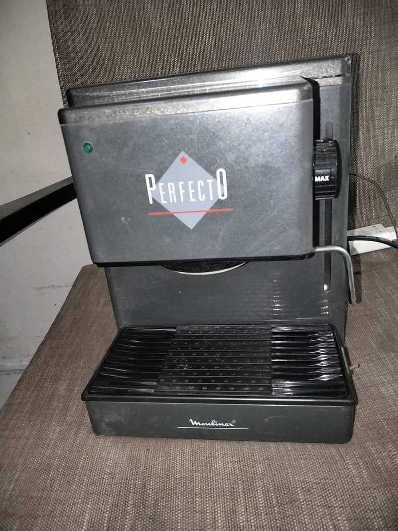 Perfecto Coffee machine 4