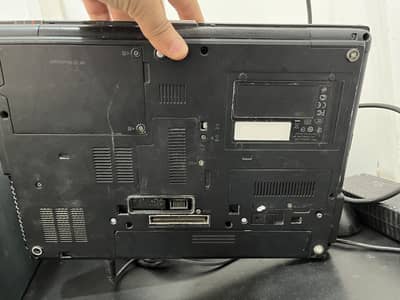 Hp core i5  5th generation 4GB ram 280 GB ram