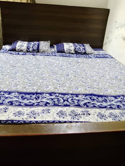 bed set without mattress