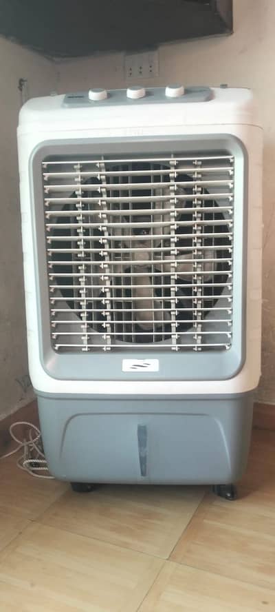 Royal RAC-4700 Ultra Cool Air Cooler - Excellent Condition