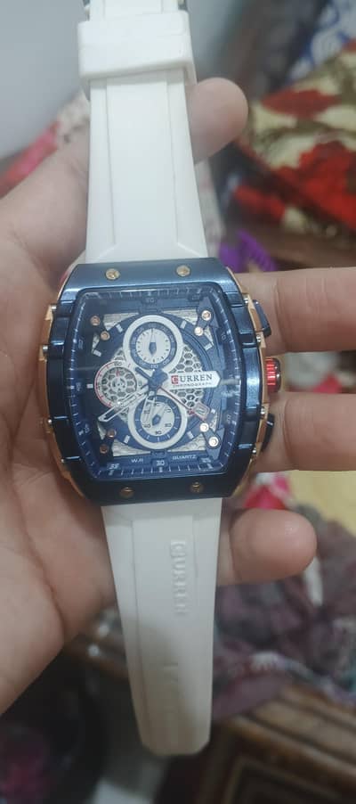 curren watch condition 10/9