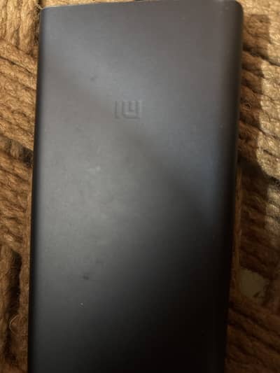Power bank MI