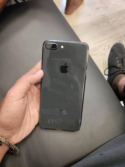used iphone 8 plus